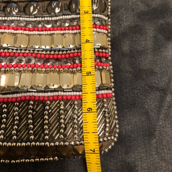 Clutch - Purse - Picture 10 of 11